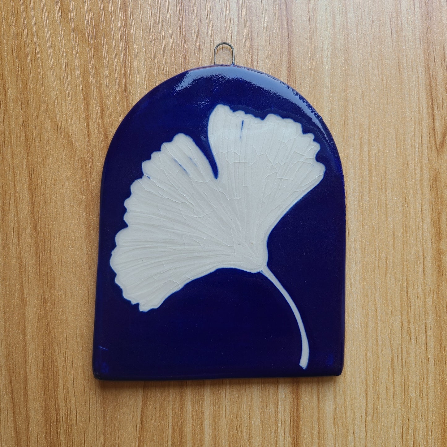 Silhouette "Gingko" Hanging Tile  | 4.5 inch