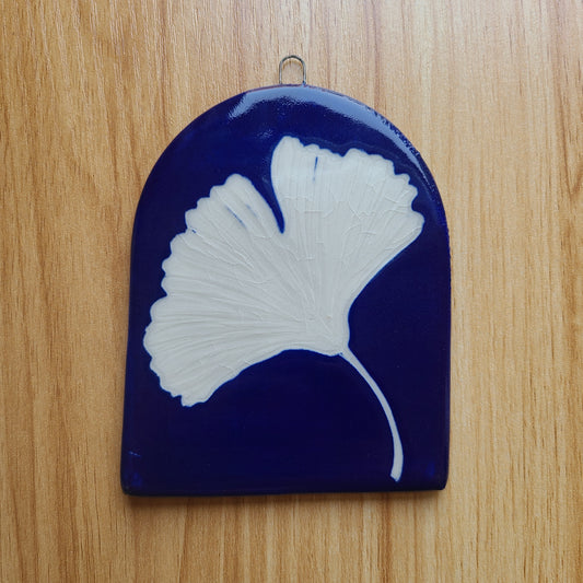 Silhouette "Gingko" Hanging Tile  | 4.5 inch